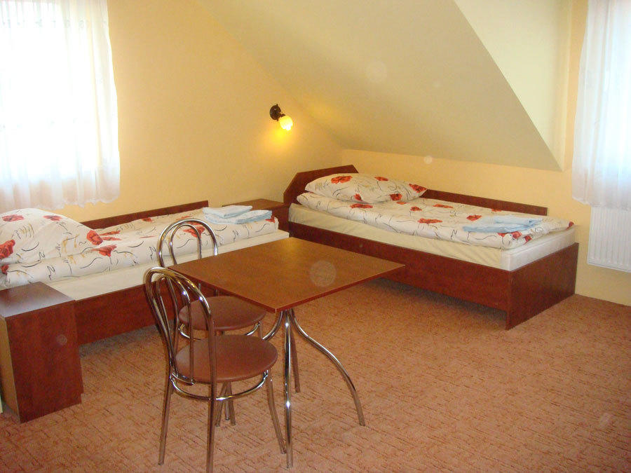 Hotel Pod Jaskolka Zagnansk Стая снимка