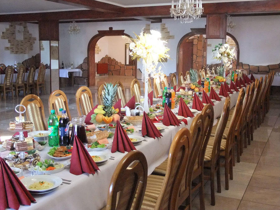 Hotel Pod Jaskolka Zagnansk Екстериор снимка